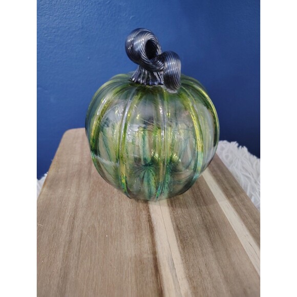 Art Glass Pumpkins Green Amber Swirl Stem Crackle Glass 6" Tall - Picture 1 of 5